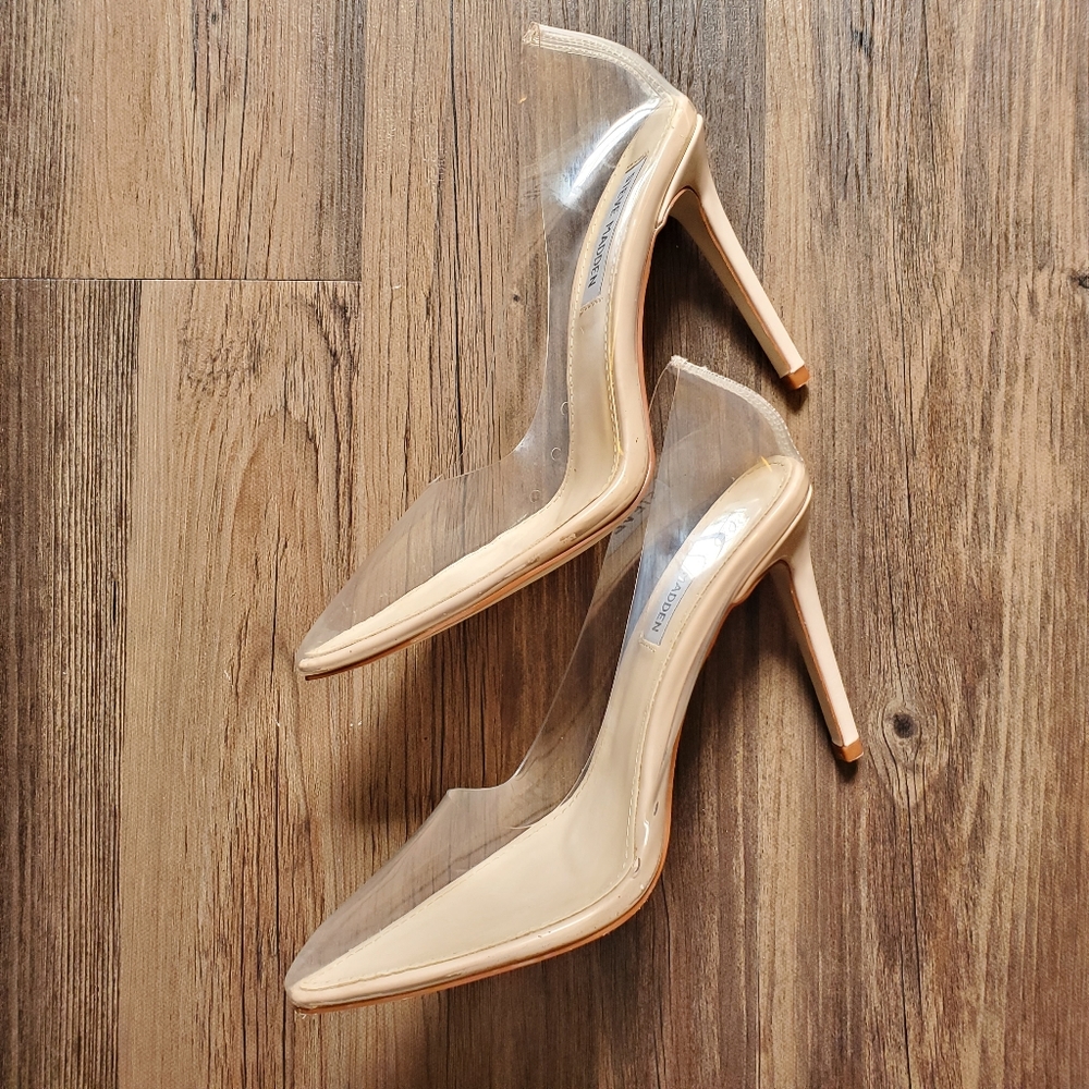 Steve Madden | Clear Pointed-Toe Pumps